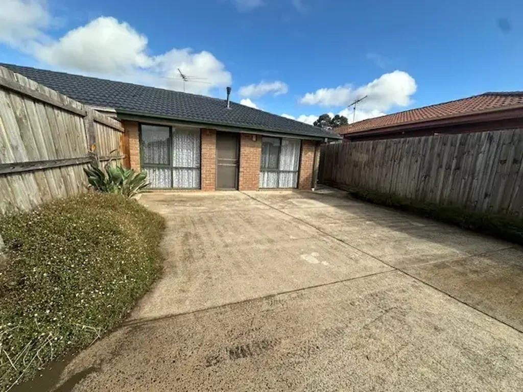 Easy-Care Living in a Convenient Location
