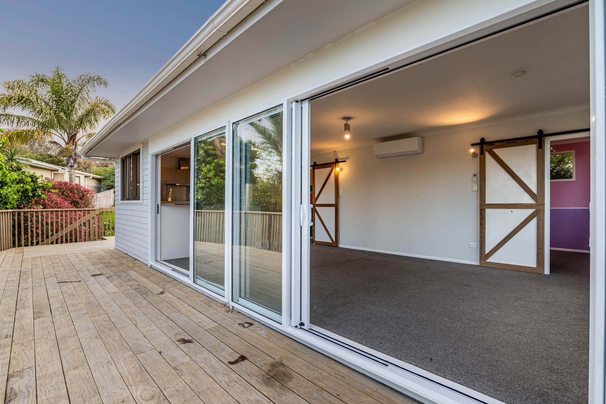 26 Cedar Terrace, Stanmore Bay, photo 9