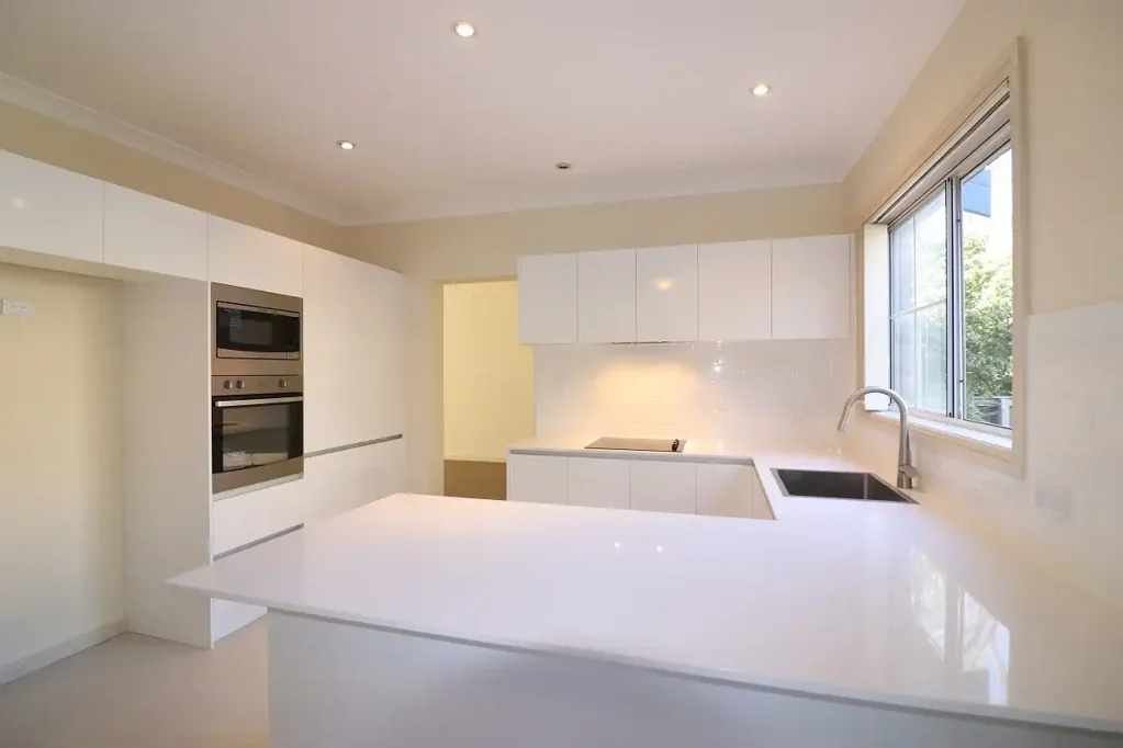 Spacious & Stylish Family Townhouse in a Peaceful Location
