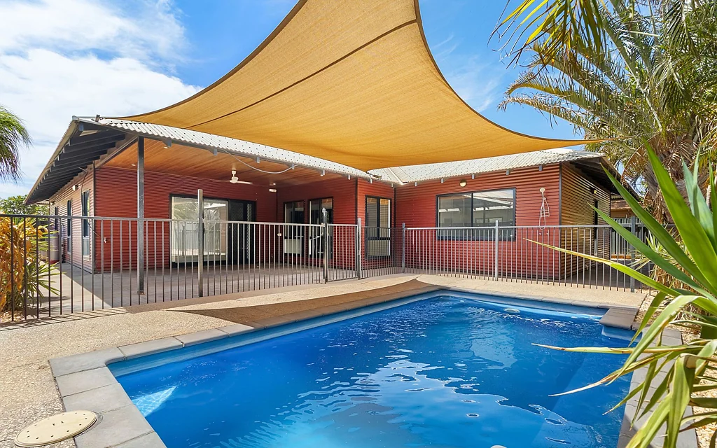 17 Yirrawari Street, Baynton, WA 6714