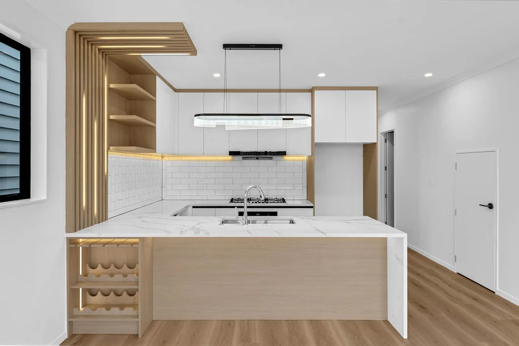 Half Moon Bay 3chambre Zoned for BBI & Macleans, Designed for Families