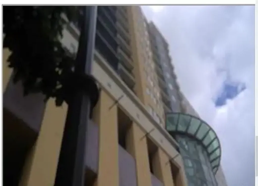 Perth 2Kwarto Bailiff Sale - Full Share of Unit 10M 811 Hay Street, PERTH, WA 6000 on Friday 12th December 2025 at 11 am by Public Auction - BREF: 326391