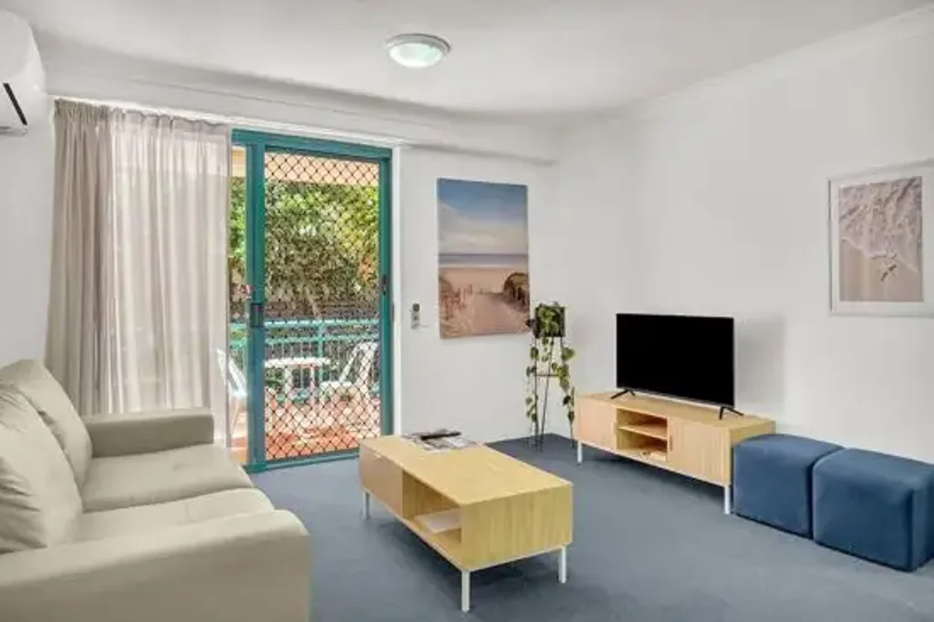 U12 11-17 Philip Avenue, Broadbeach, QLD 4218
