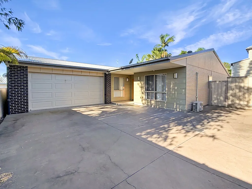 Modern Townhouse in the Heritage Heart of Maryborough