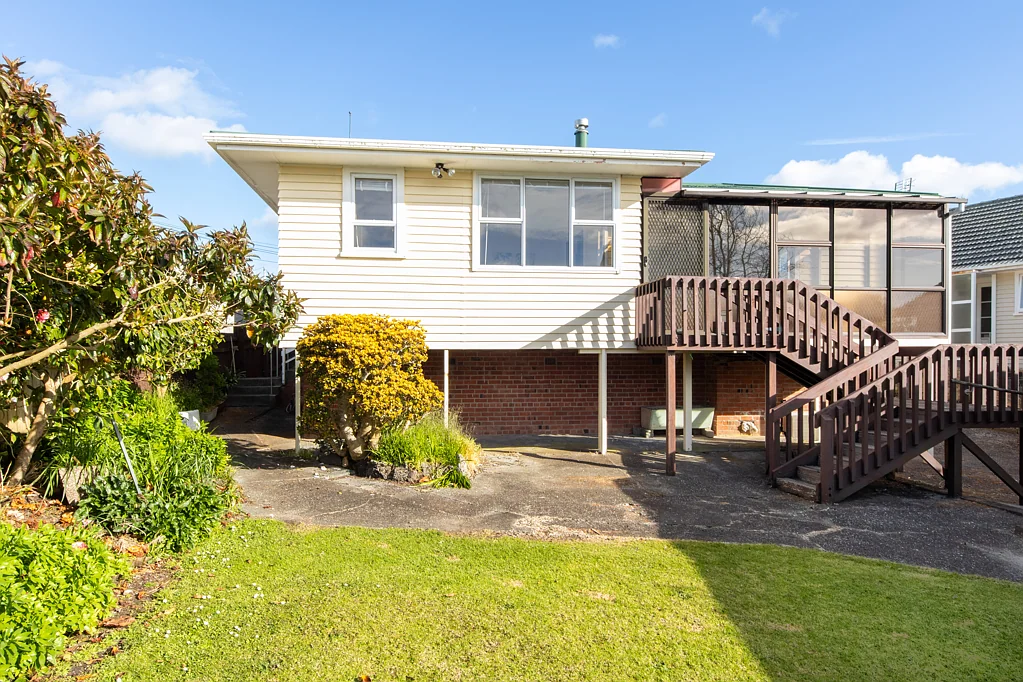 6 Keats Place, Blockhouse Bay, Auckland City, Auckland