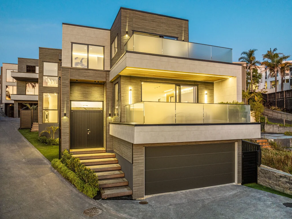 Orakei 5ਬੈੱਡਰੂਮ Harbourview elegance on Paritai Drive