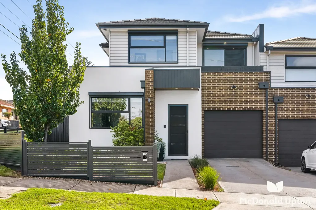 Niddrie 4 Bedroom Family-Sized Proportions, Complete with a Northerly Rear Aspect