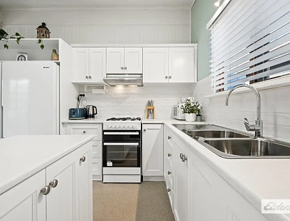 51 Main Street, Chiltern, VIC 3683, 4 침실, 2 욕실, House