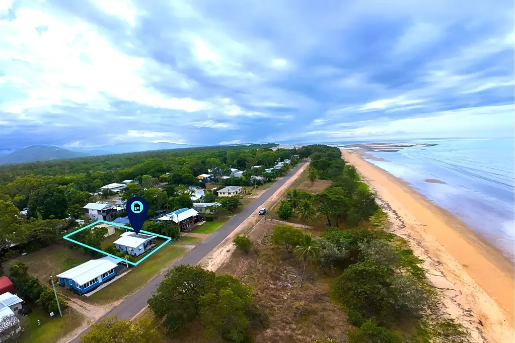 51 Esplanade, Balgal Beach, QLD 4816