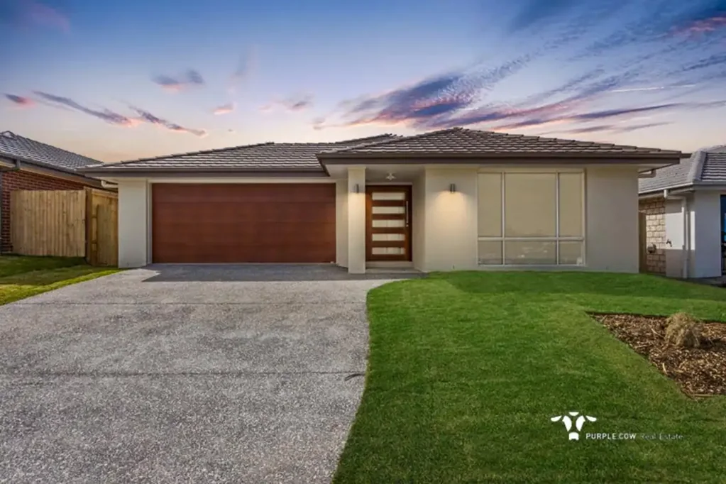 Modern Living with Two Living Areas in Prime Plainland Location.