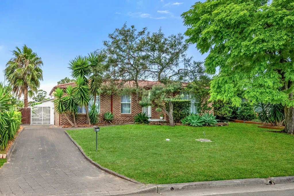 18 Dampier Avenue, Werrington County, NSW 2747
