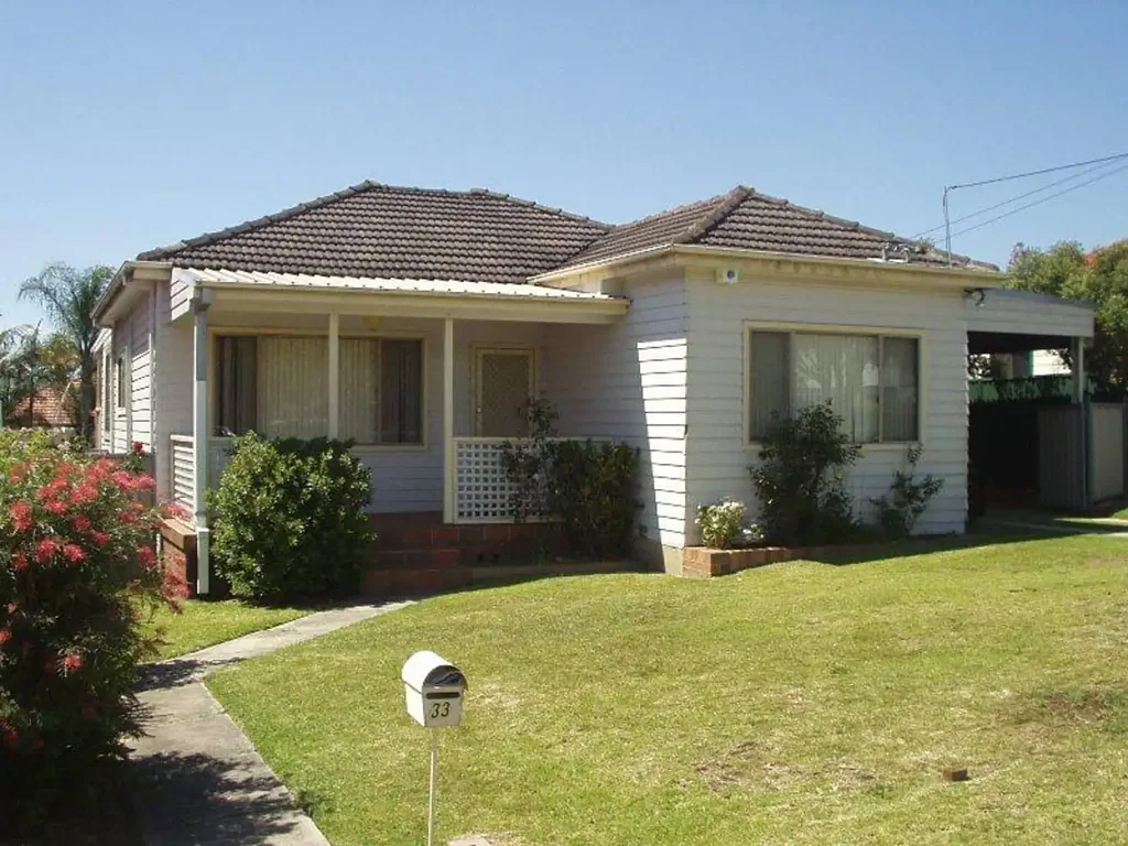 ''CHARACTER HOME''