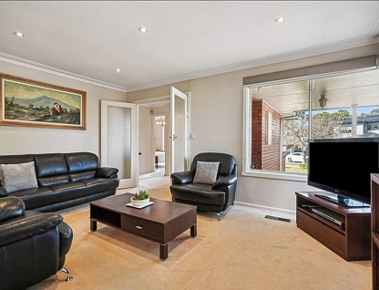 74 Rathcown Road, Reservoir, North Melbourne, 3房, 1浴, House