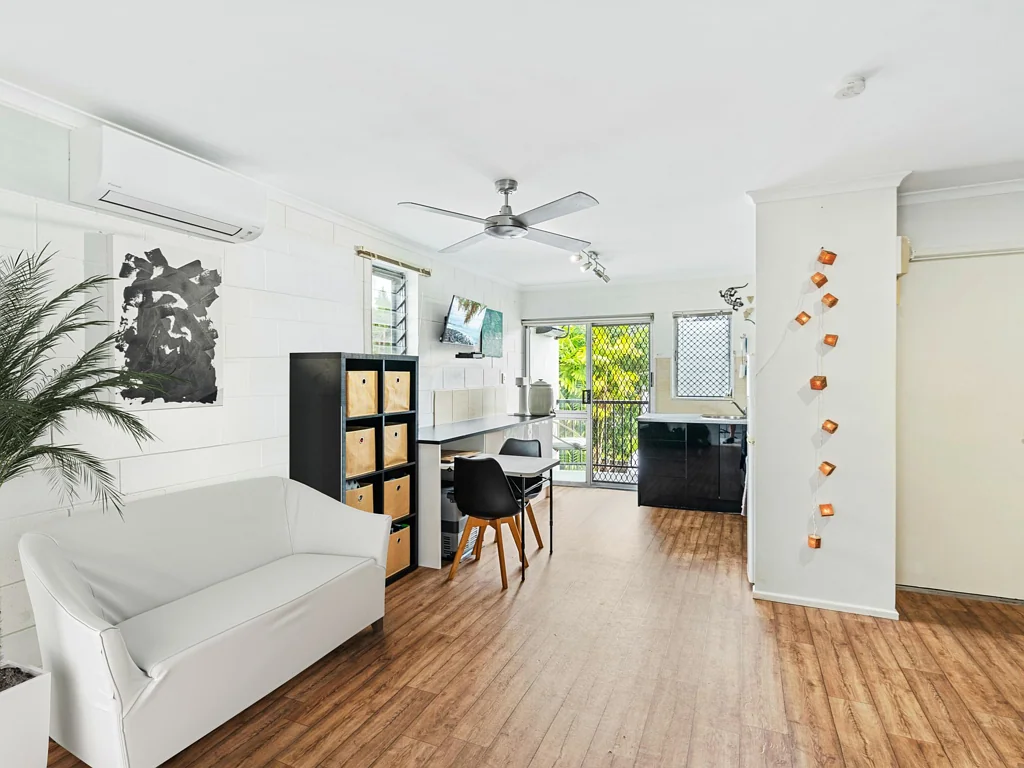 11/390 Mayers Street, Edge Hill, QLD 4870