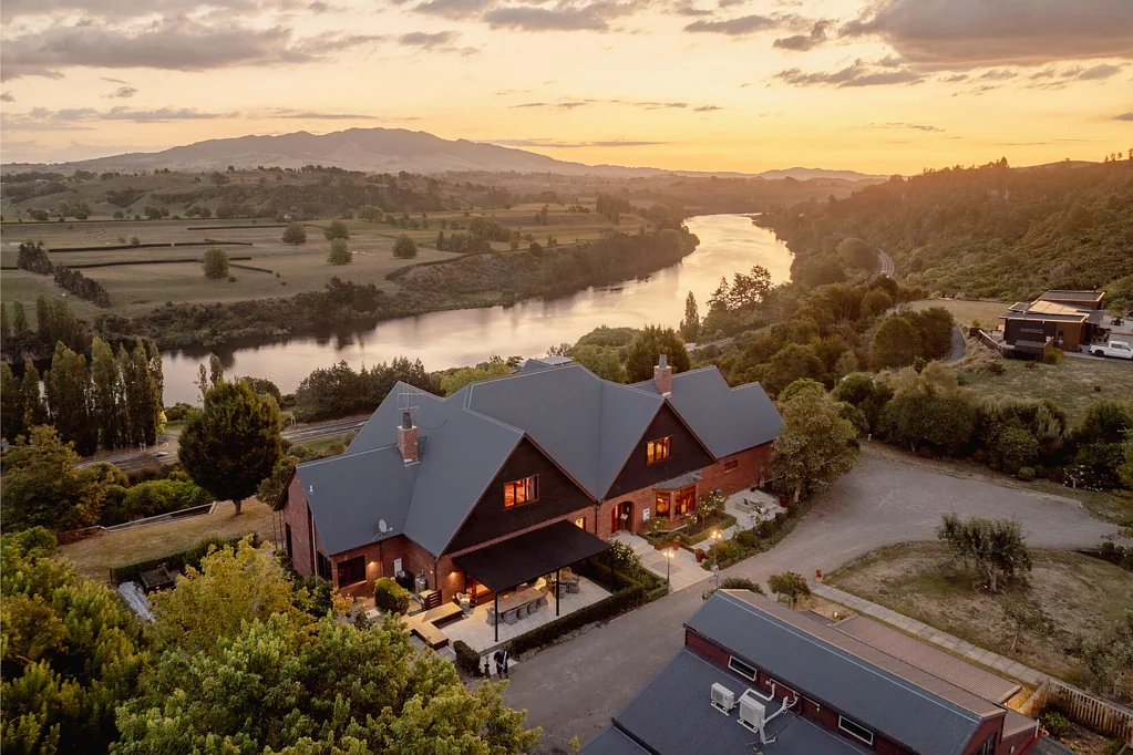 Karapiro 6房  Luxury Lake Karapiro English Manor