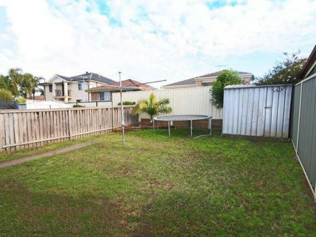 29 CAMPBELL CL, MINTO NSW 2566, 0 Kuwarto, 0 Banyo, House