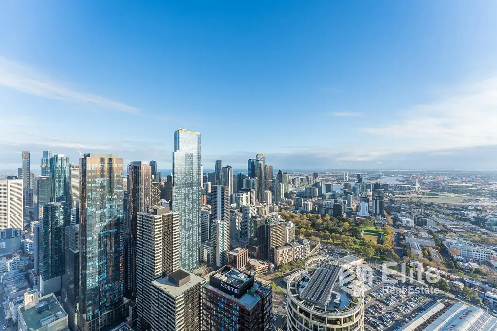 Melbourne 3房 优越地段，壮丽景色，宽敞空间 Premier Location, Magnificent Views, Expansive Size