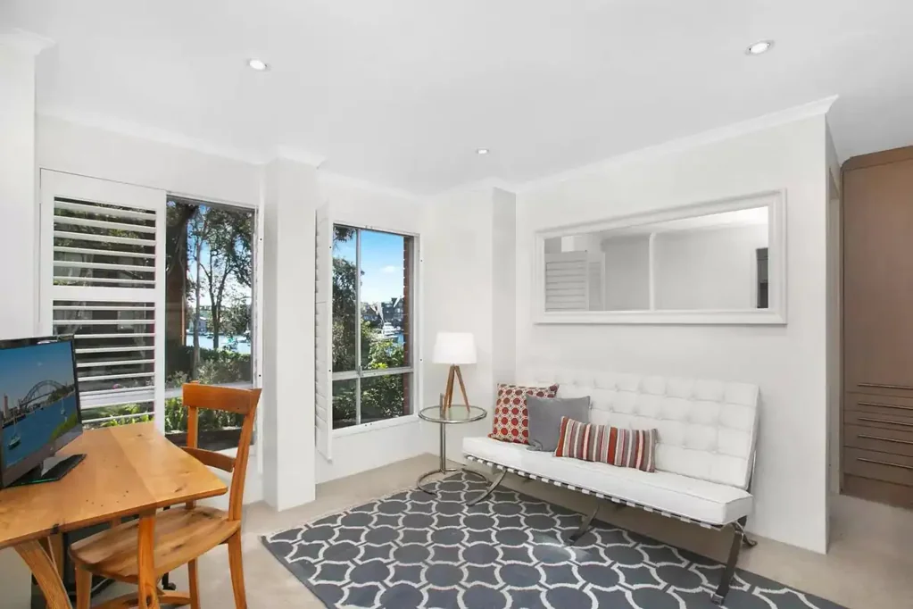 Birchgrove Ultimate Harbour-Side Studio on the Birchgrove Peninsula