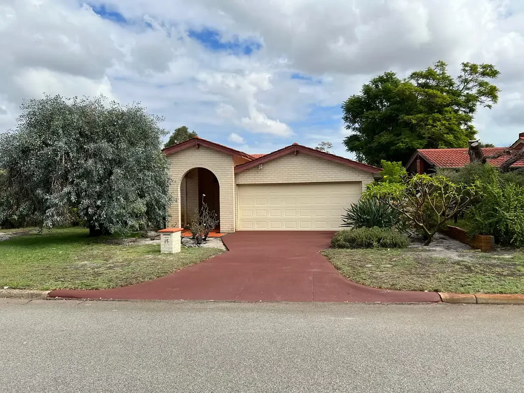 15 Beresford Pl, Leeming, WA 6149