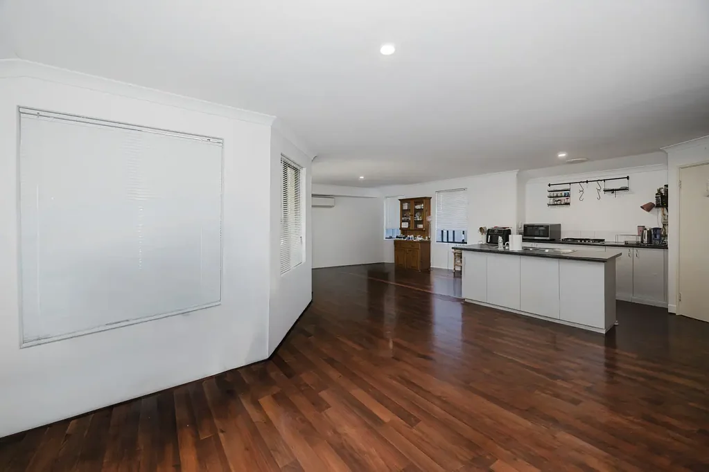 Banksia Grove 3Moenga Great for the first home buyer or the downsizer.