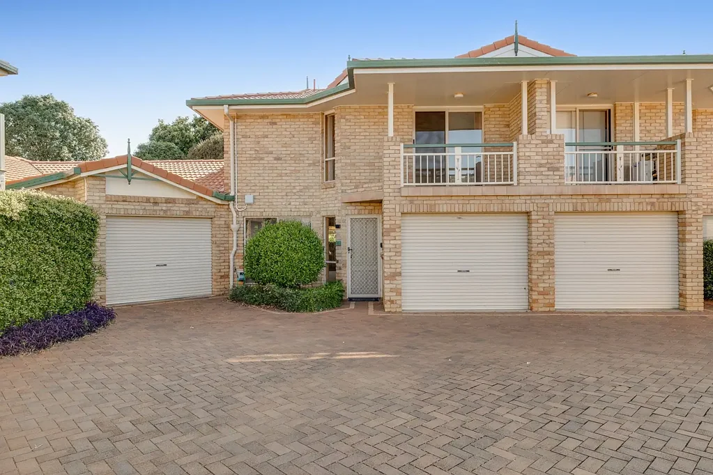 4/6 Ocean Street, Rangeville, QLD 4350