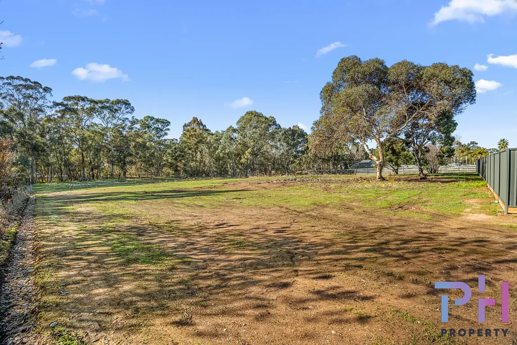 Maiden Gully 1 ACRE BLOCK OF LAND IN SOUGHT AFTER MAIDEN GULLY!