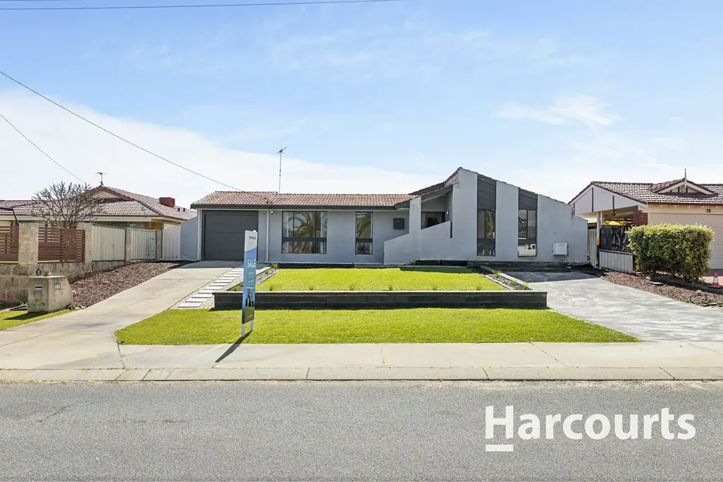 Quinns Rocks 4Kwarto Ocean Views & Coastal Potential - Open Sun 20th 10:30-11