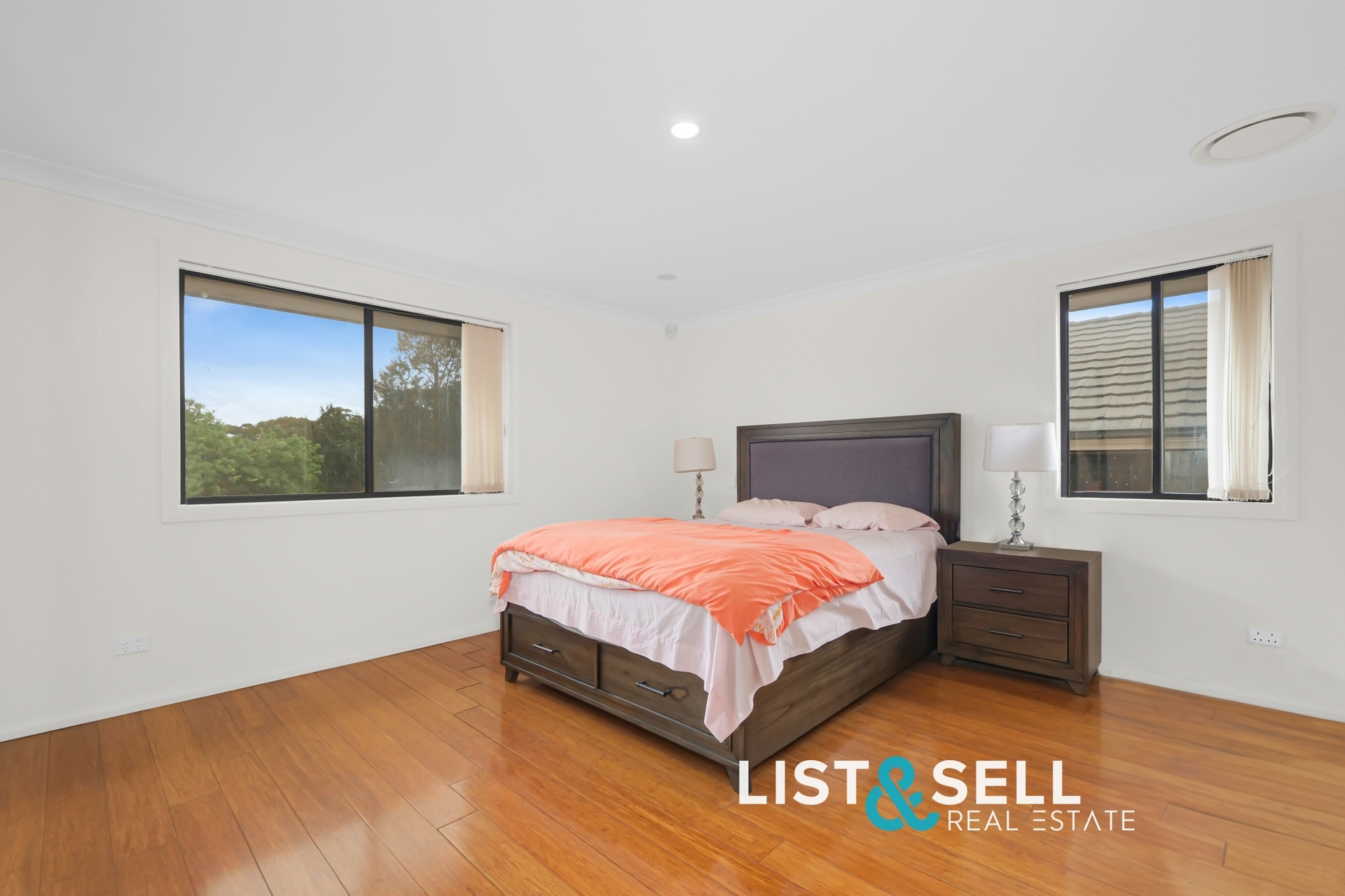 6 CHIVERS PL, INGLEBURN NSW 2565, 0 phòng ngủ, 0 phòng tắm, House