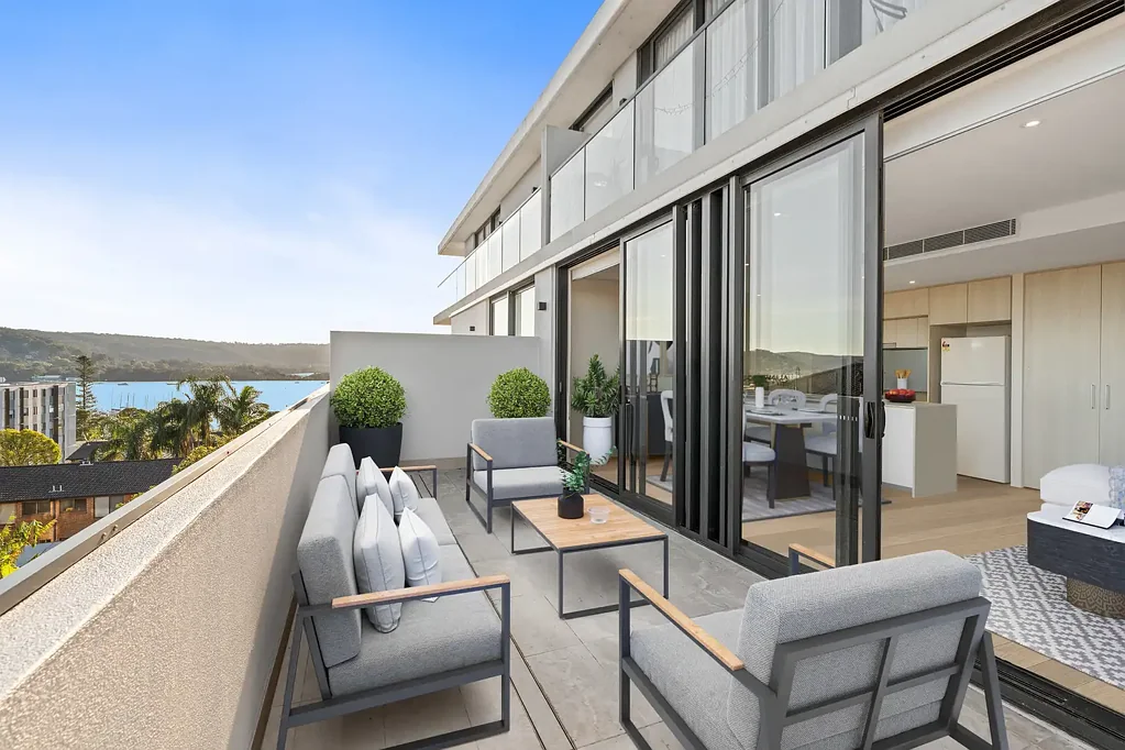 404/148a Albany Street, Point Frederick, NSW 2250