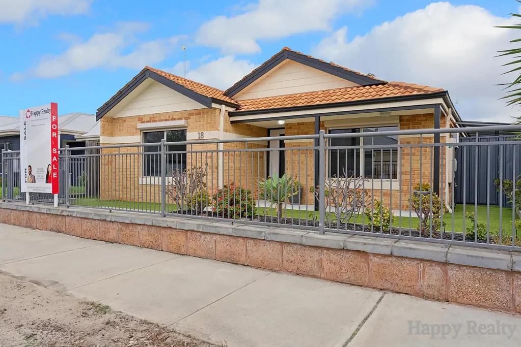 Ellenbrook 4房  Stunning Fully Renovated Family Home - Premium Comfort, Style & Move-In Ready Living