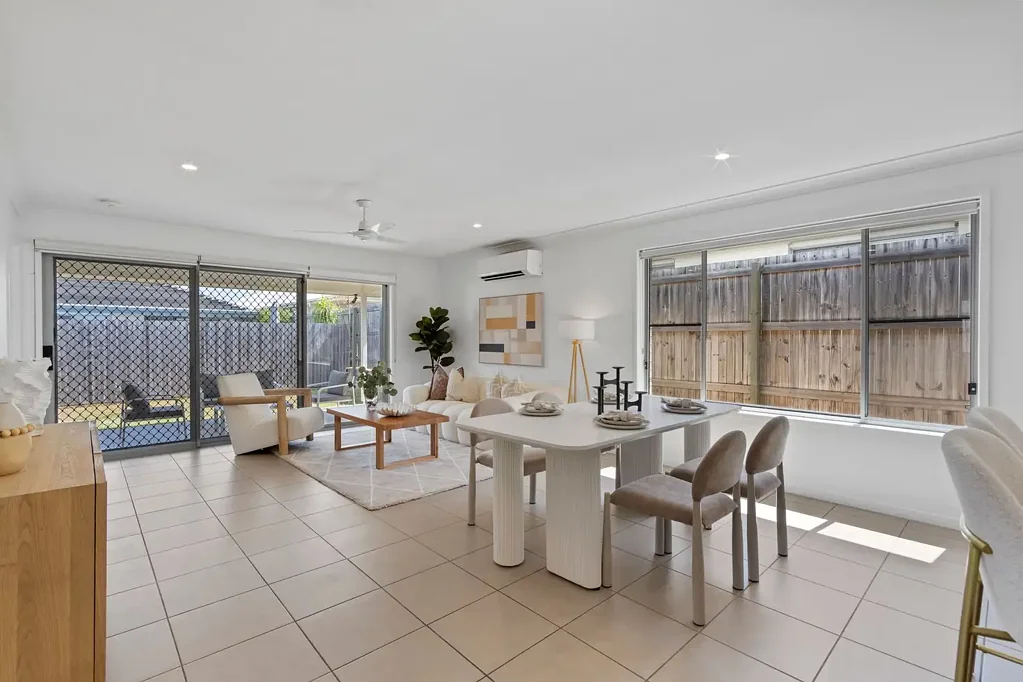 14 East Beaumont Road, Park Ridge, QLD 4125