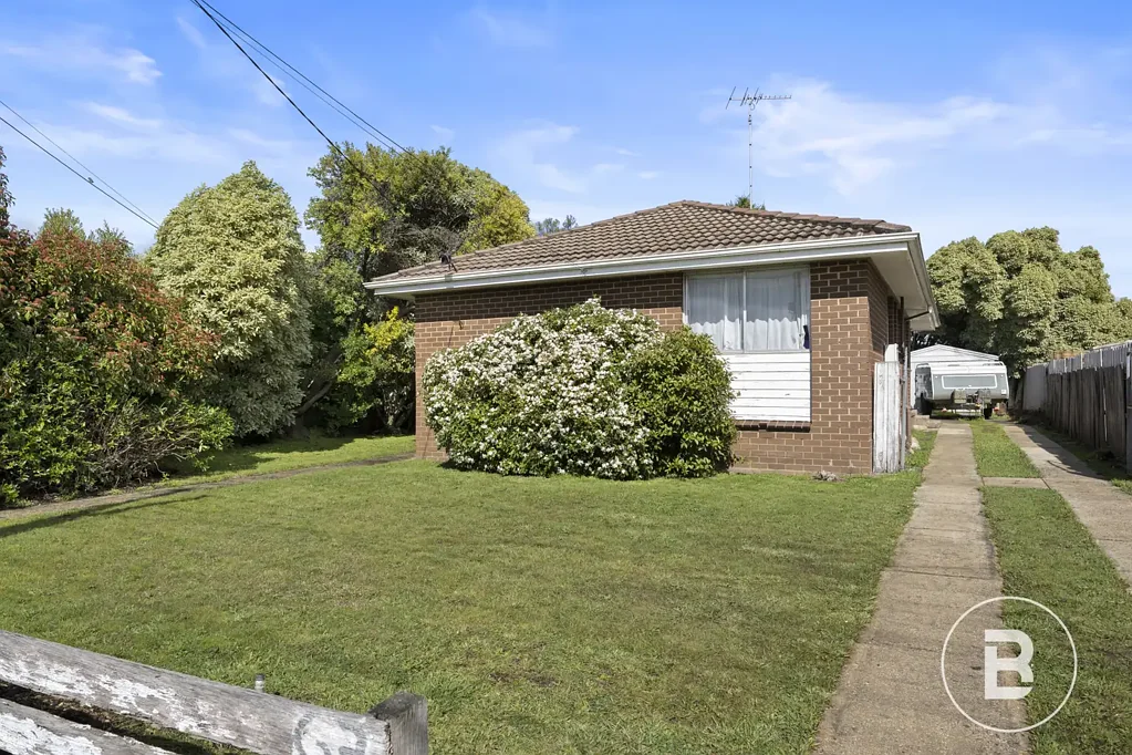 Wendouree 3房  QUALITY THREE BEDROOM HOME IN WENDOUREE