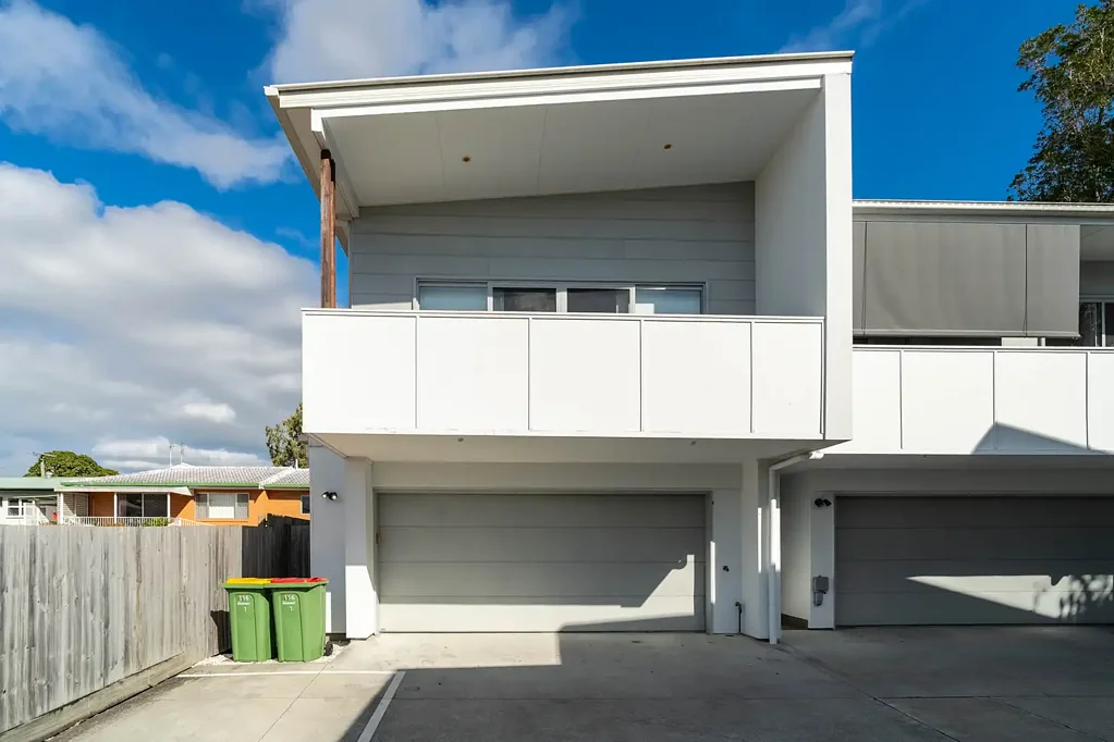 Southport 3Habitaciones Centrally Located 3-Bedroom Townhouse in the Heart of Southport!