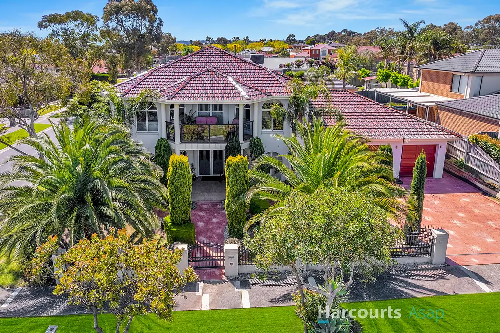 13 Parramatta Place, Berwick, VIC 3806