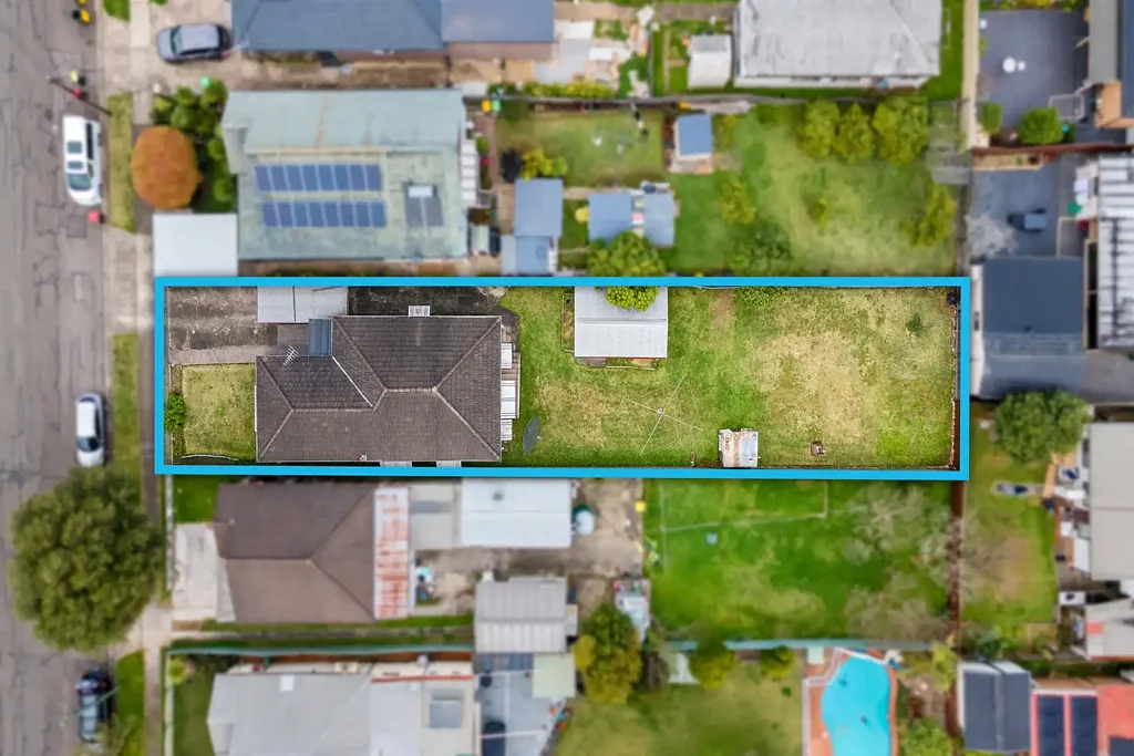 Auburn 3ਬੈੱਡਰੂਮ POSITION AND POTENTIAL ON A PRIME 617SQM BLOCK - OPEN TO VIEW SATURDAY 1-1.30PM
