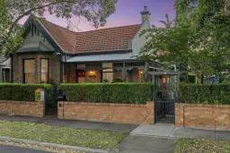 34 Park Avenue, Ashfield