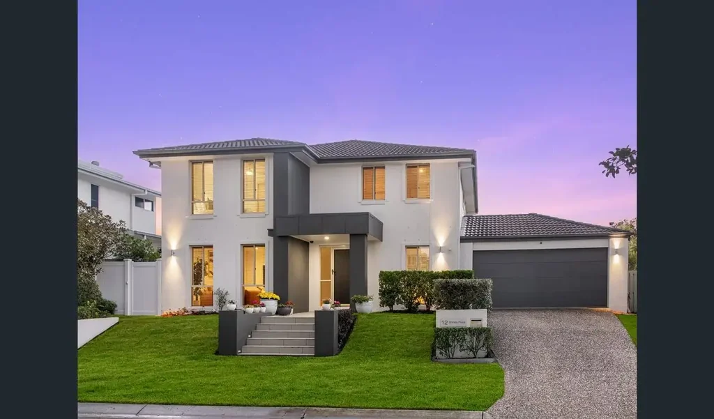 Exceptional Family Living with Space, Comfort & Parkside Views