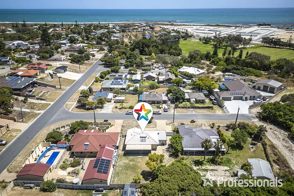 3 Candler Way, Two Rocks, WA 6037