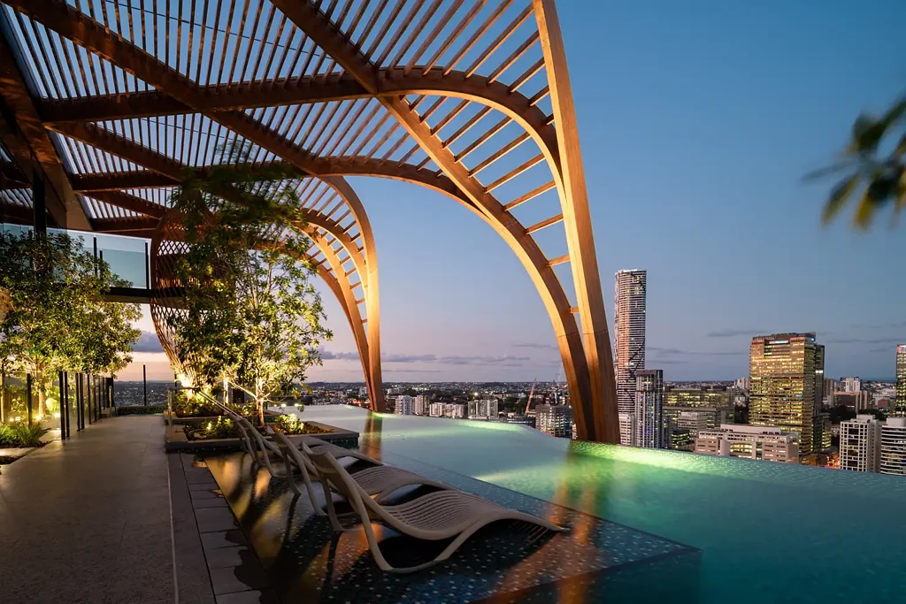 Upper House by Aria - Fully Furnished!