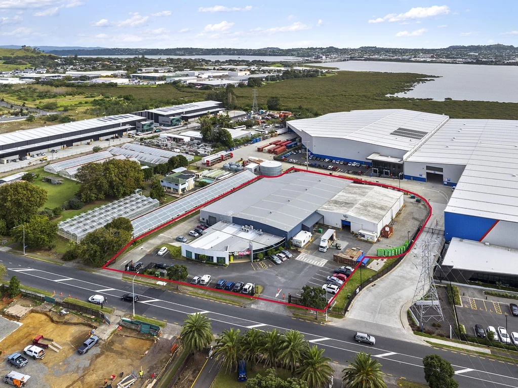 Favona Industrial facility with temp-controlled space