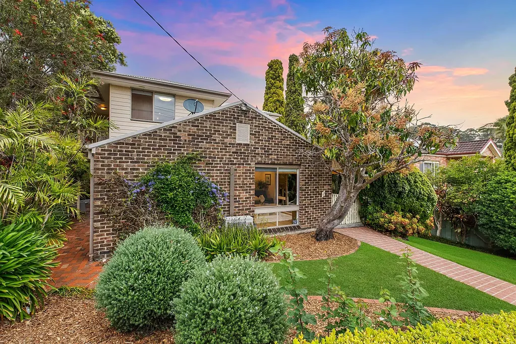 Terrigal 4બેડરૂમ Ultimate Coastal Convenience Just a Short Walk to Terrigal Beach