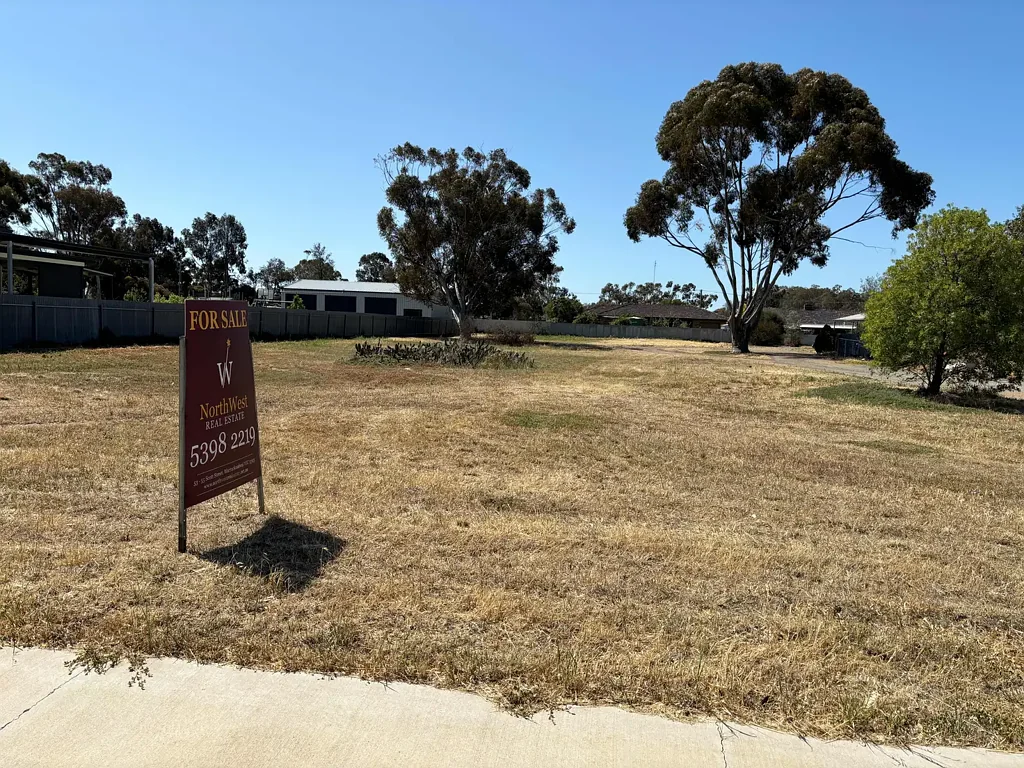 10 Gould Street, Warracknabeal, VIC 3393