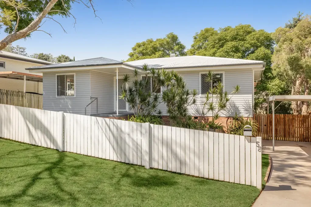 58 Rifle Range Road, Mount Lofty, QLD 4350