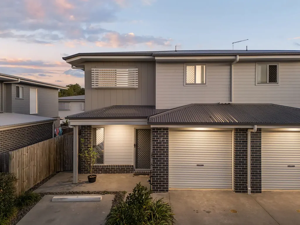 Browns Plains 3房 Browns Plains黄金地段的现代舒适、宽敞与便利 Modern Comfort, Space & Convenience in a Prime Browns Plains Location