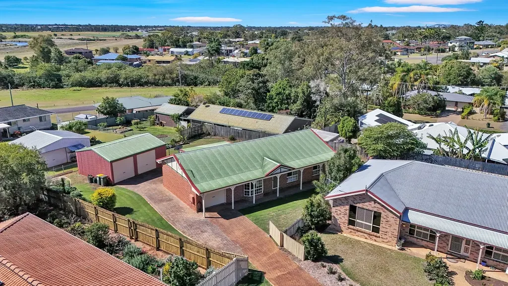 27 Pinnacle Court, Avoca, QLD 4670