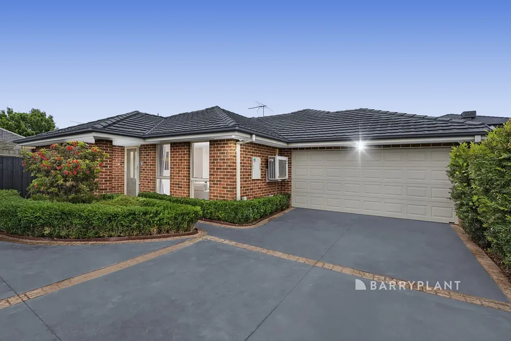 Safe, Spacious & Stylish Living in Prime Berwick Location