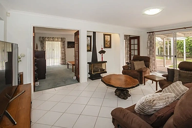12 Pebble Drive, Geographe, WA 6280, 4房, 2浴, House