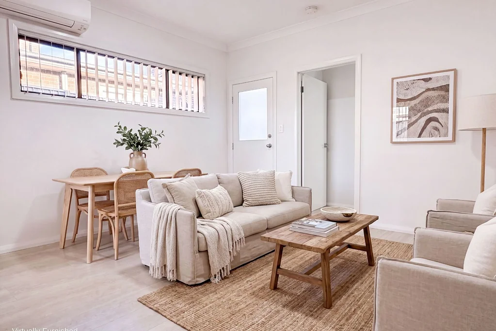 Modern Comfort & Privacy in Prime Location