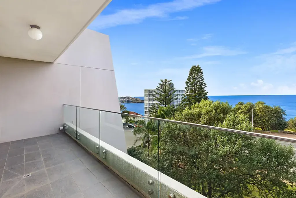 Modern & Spacious Two Bedroom Apartment with Huge Balcony