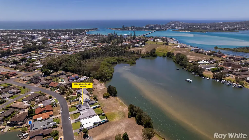 Tuncurry 3部屋 Coastal Charm in a Premium Tuncurry Location